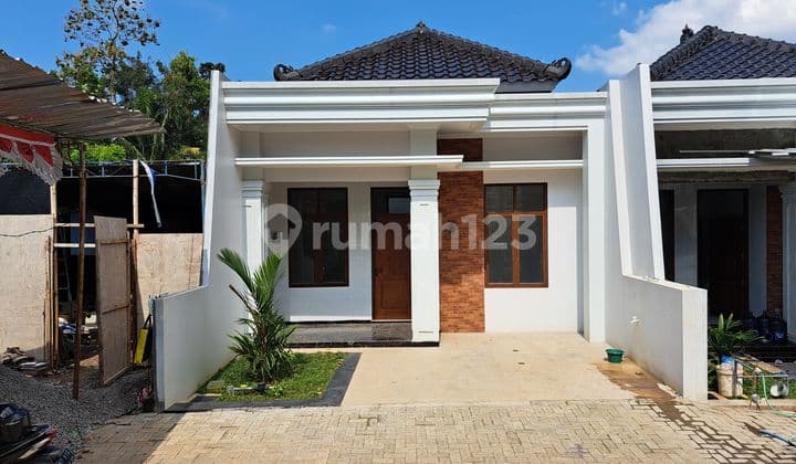 Rumah Bagus SHM Siap Huni Diamond Residence Grafika Banyumanik