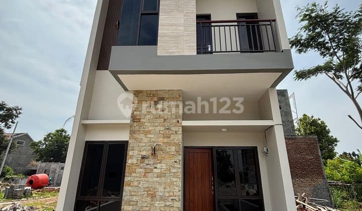 Promo Rumah 1 Lantai dan 2 Lantai 27 Skyview di Banyumanik SHM