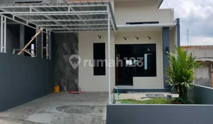 Rumah Bagus Pudak Payung Sejati SHM di Pudak Payung, Jl. Perintis Kemerdekaan, Pudakpayung, Banyumanik, Kota Semarang, Jawa Tengah, Indonesia, 50265, Banyumanik
