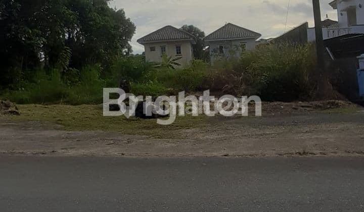 FOR SALE: LEVELED READY-TO-BUILD LAND PLOTS ON SOEKARNO HATTA ROAD, BATU AMPAR, BALIKPAPAN, EAST KALIMANTAN