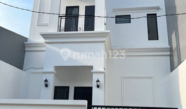 Dijual Rumah Baru Renovasi Siap Huni, Di Harapan Indah, Bekasi.