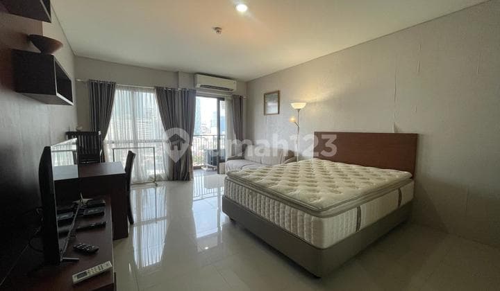Studio Big Size Furnished Apartemen Tamansari Semanggi Siap Huni Istimewa