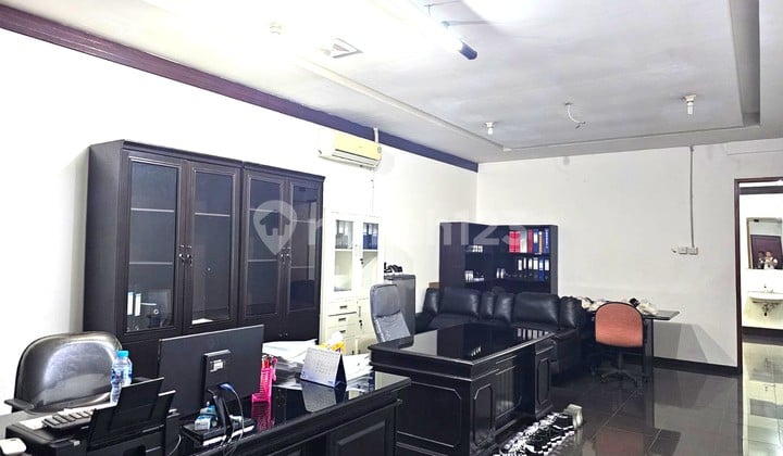 Ruko Lippo Karawaci. 5 Lantai. 5X20. Jalan Lebar 3 Mobil. Siap Huni
