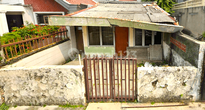 Rumah Tua Cideng Petojo. 6X25. Jalan 2 Mobil