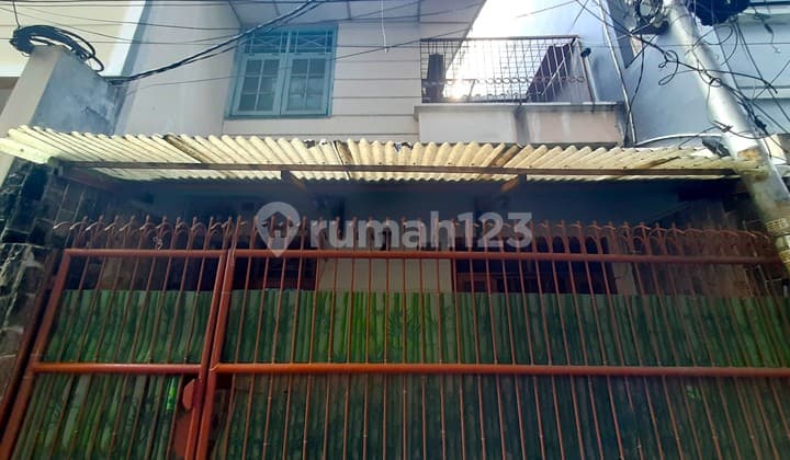 Rumah Tanjung Duren. 2 Lantai. 5X11. Masuk Mobil. Siap Huni