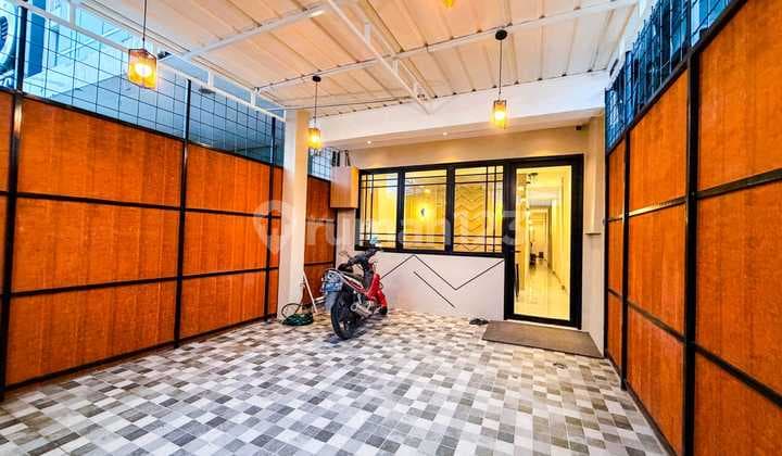 New Boarding House. Tanjung Duren. 4 Floors. 24. Ensuite Bathrooms. Fully Furnished. Fully Occupied.