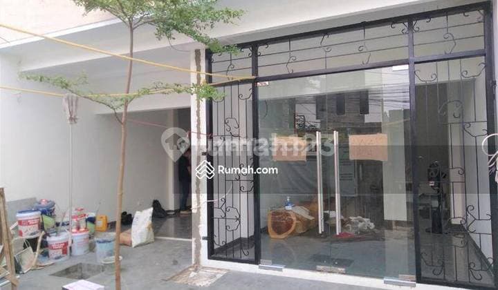 Ruko Gandeng. Tomang. 3 Lantai. 7X14. Jalan Raya 3 Mobil. Siap Huni