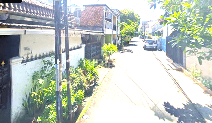 Rumah Tua. Tomang. 10X14. Jalan 2 Mobil