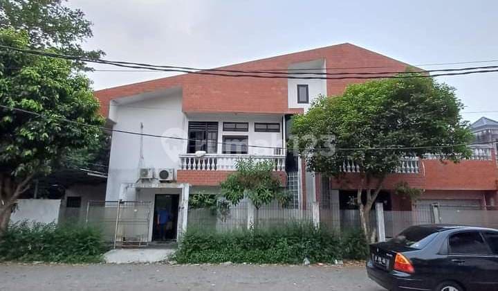 Rumah SHM Komplek Sekitar Pasar Ciputat , Tangerang Selatan