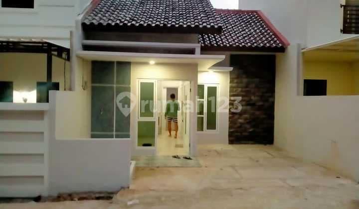 Beautiful New House with SHM, Jatirangga Jatisampurna, Bekasi