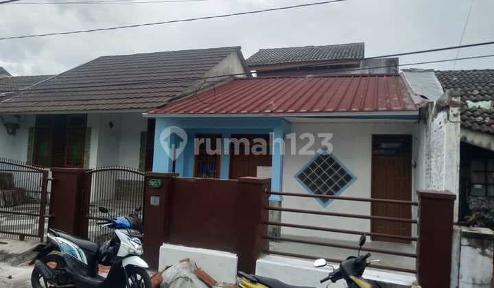 2 Rumah Jadi 1 SHM Permata Pamulang Tangsel