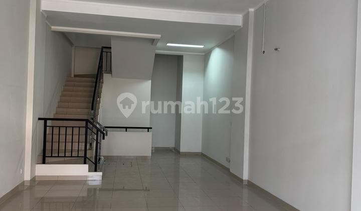 Ruko Ruby 3 Lantai Summarecon Bekasi Siap Pakai