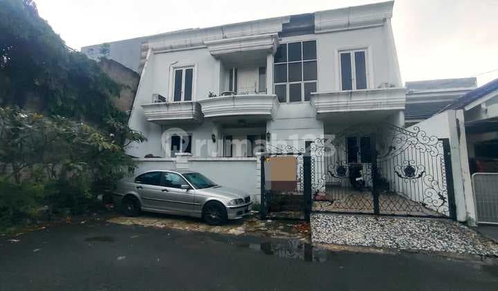 Rumah 2 Lantai di Cipinang Indah Jakarta Timur
