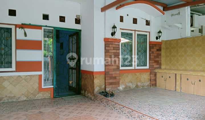 Rumah Taman Harapan Baru Cluster Sriwedari Medan Satria