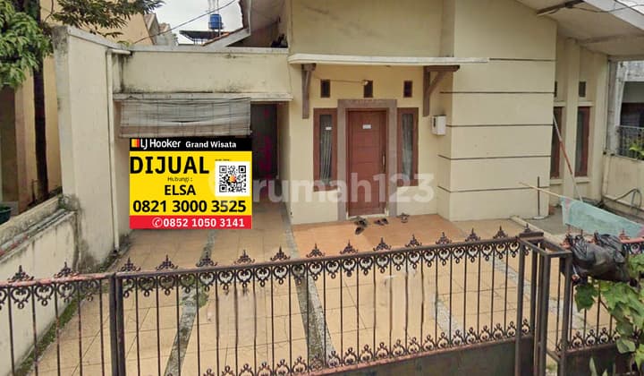 Dijual Rumah 2 Lantai Luas 200 M2. 4 Kamar Tidur Siap Huni. Arcamanik Bandung