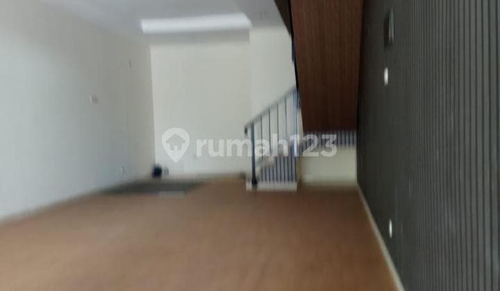 Disewakan Ruko Grand Wisata 2 Lantai Siap Pakai Parkir Luas Akses Langsung Tol Tambun Grand Wisata