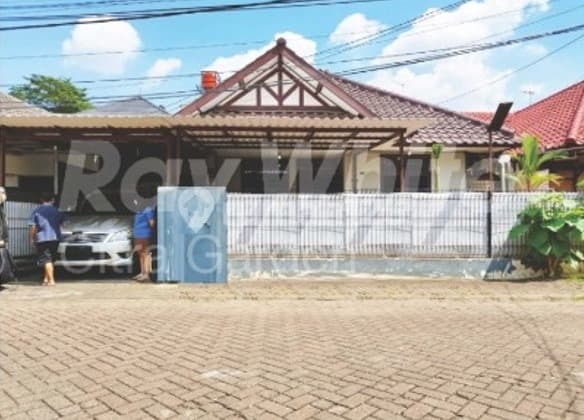 Rumah Semi Furnished SHM