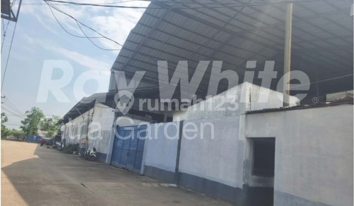 Warehouse 2000 Kosambi: Prime Location, Flood-Free, & 40-Foot Container Access.