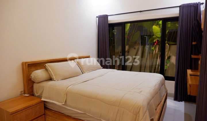 New Villa on Jln Raya Tuka Fully Furnished with Private Pool