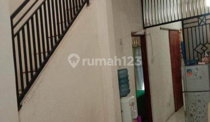 Rumah Semi Furnished Bagus SHM - Sertifikat Hak Milik di Sumedang Utara