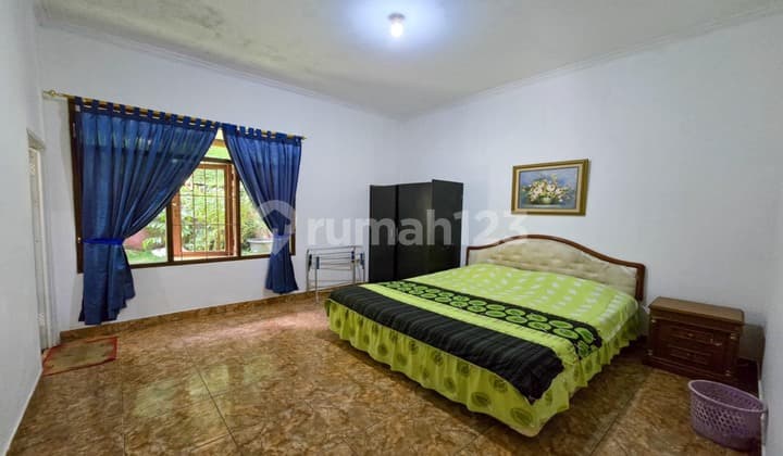 Rumah Semi Furnished Bagus SHM - Sertifikat Hak Milik di Cisarua