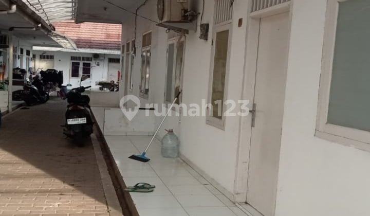 Rumah Semi Furnished Bagus SHM - Sertifikat Hak Milik di Jatibening