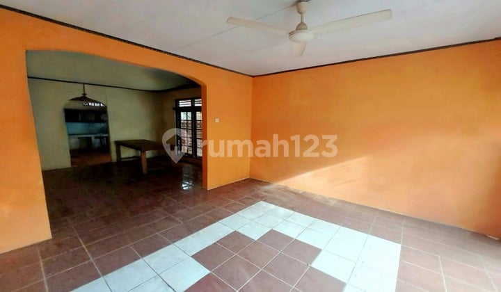 House in Jatiwaringin