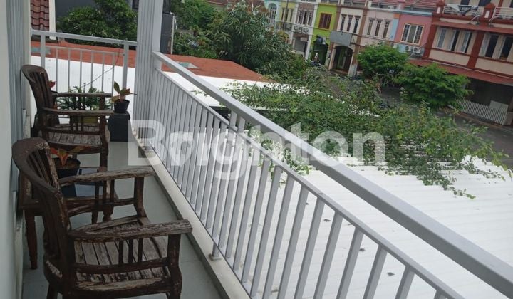Rumah 2 Lantai Furnished Siap Huni di Cipondoh Kota Tangerang