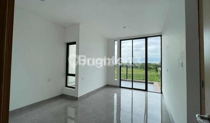 RUMAH CANTIK PREMIUM Â PERUMAHAN DAISAN SWANCITY / LAVON 3 CIKUPA TANGERANG