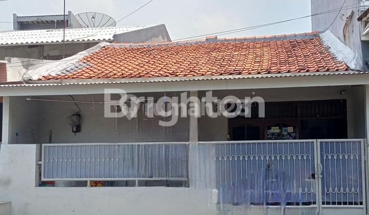 RUMAH SEDERHANA & NYAMAN DI SUMUR BATU