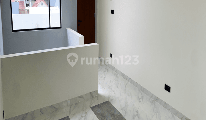 For Sale New House Muara Karang Luxurious 3.5 Floors Brand New House Facing South Negotiable