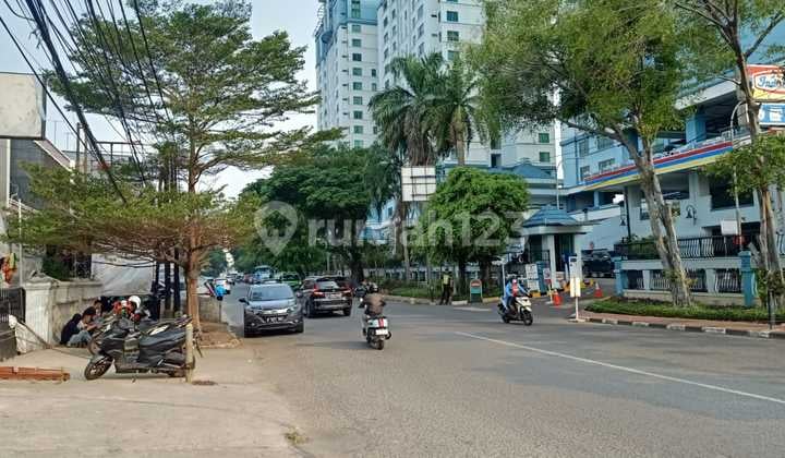 Ruko Muara Karang Dijual Ruko di Belakang Macdonald Ruko Dekat Jalan Raya Area Kuliner