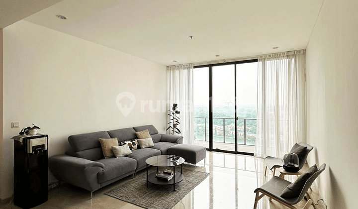 FOR SALE IZZARA APARTMENT TB SIMATUPANG PRIME LOCATION AREA