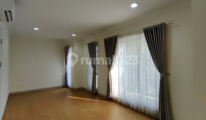 Rumah cantik siap huni cluster Verdi, Symphonia 2 Lantai SHM