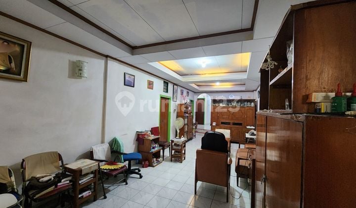 Rumah 2 Lantai Petojo, Lokasi Strategis, Cocok Untuk Unit Kost