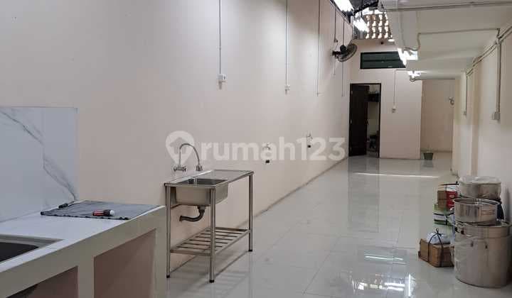 Ruko2.5 Lantai Taman Permata Indah, Jarang Ada