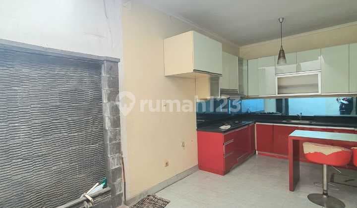 Jual Rumah Badan Kompleks Buaran