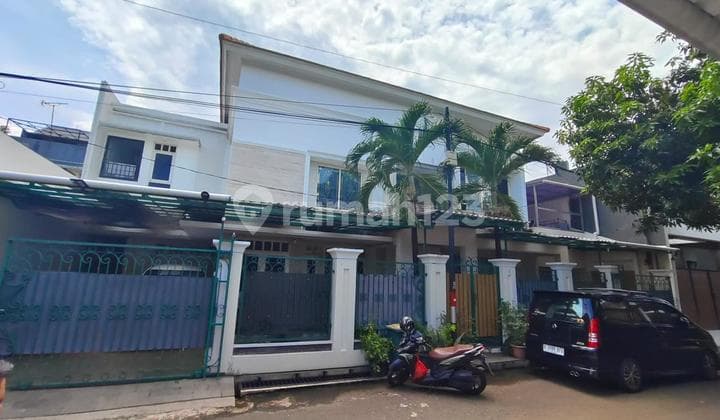 Jarang Ada !! Dijual Rumah Di Rawamangun Dgn Akses 2 Mobil