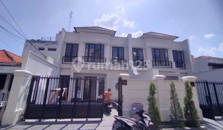 Dijual 2 Unit Rumah Brandnew di Cempaka Putih Tengah