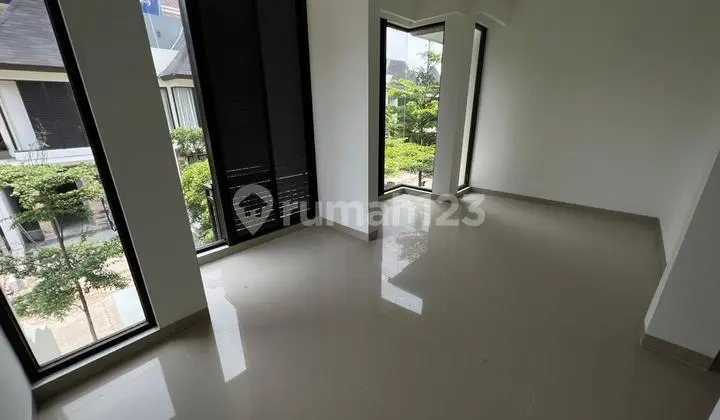 Disewakan Rumah Rapi 2Lantaidi Griya Rempoa