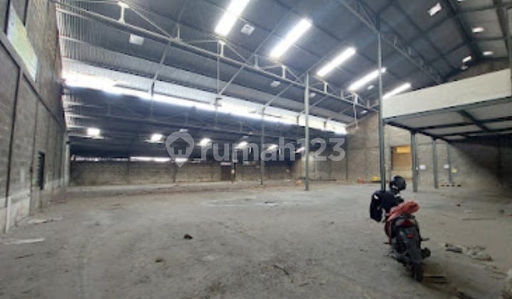 Dijual Cepat Gudang Di Jatake Kawasan Pergudangan