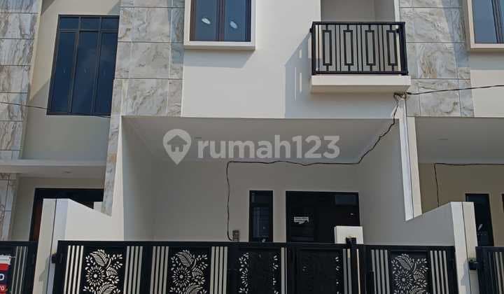 Jual Rumah di Harapan Indah Bekasi Siap huni (B1185)
