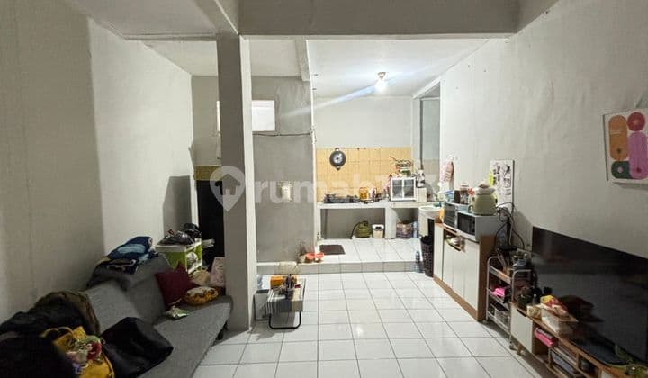 Dijual Cepat Rumah 1½ Lantai di Villa Indah Permai, Bekasi