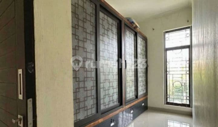 For Rent Ready-to-Occupy House in Arana Harapan Indah Cluster