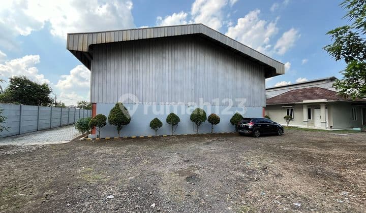 Dijual Tanah dan Bangunan Pabrik di Kawasan Industri Pangkalan 6