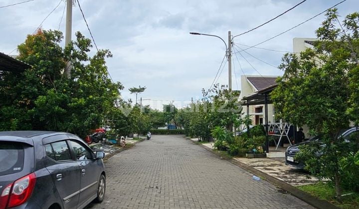 Disewakan Rumah Baru Di Green Ara Residence Cluster Damar Harapan Indah Bekasi.
rumah Baru Belum Pernah Di Tempati.
cluster Nempel Sama Summarecon Crown Gading Bekasi