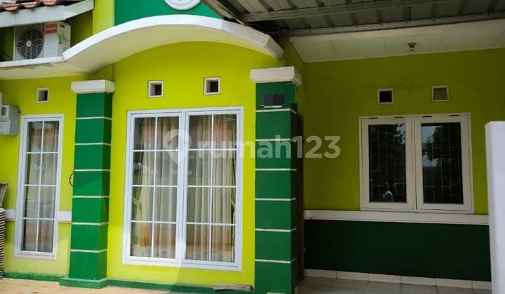 Disewakan Rumah Nyaman dan Siap Huni di Cluster Bulevar Hijau, Harapan Indah, Bekasi.