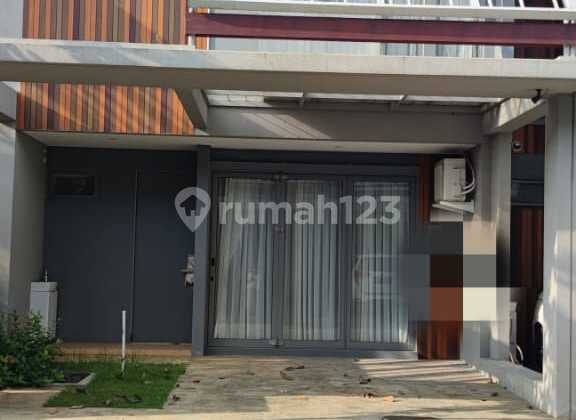 Disewakan rumah baru di Cluster Asera Nishi, Harapan Indah, bekasi 2 lantai