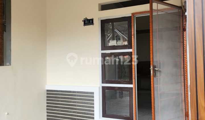 Rumah Full Renovasi Siap Huni dan Bebas Banjir di Taman Harapan Baru, Bekasi