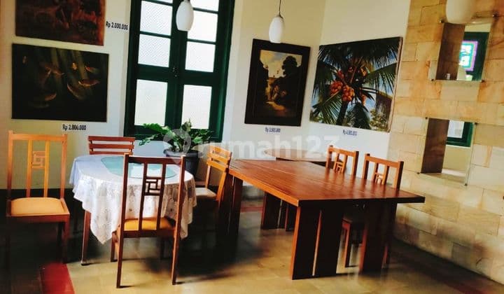 Rumah Komersial Cafe Resto Samping Univ Kristen Satya Wacana Salatiga Jateng